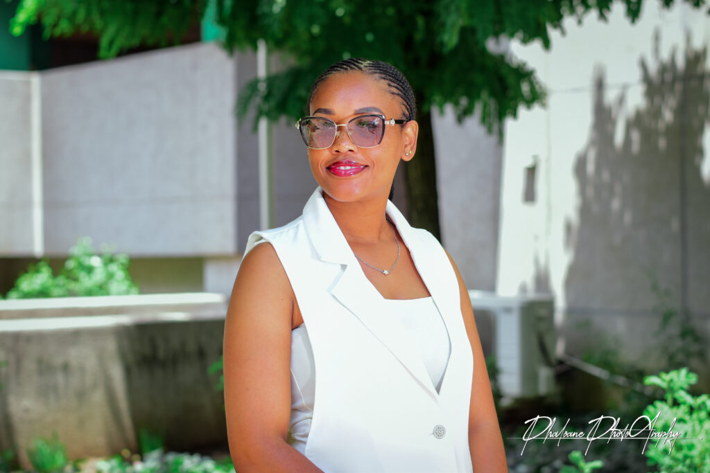 DSC_3944_12022026_122555